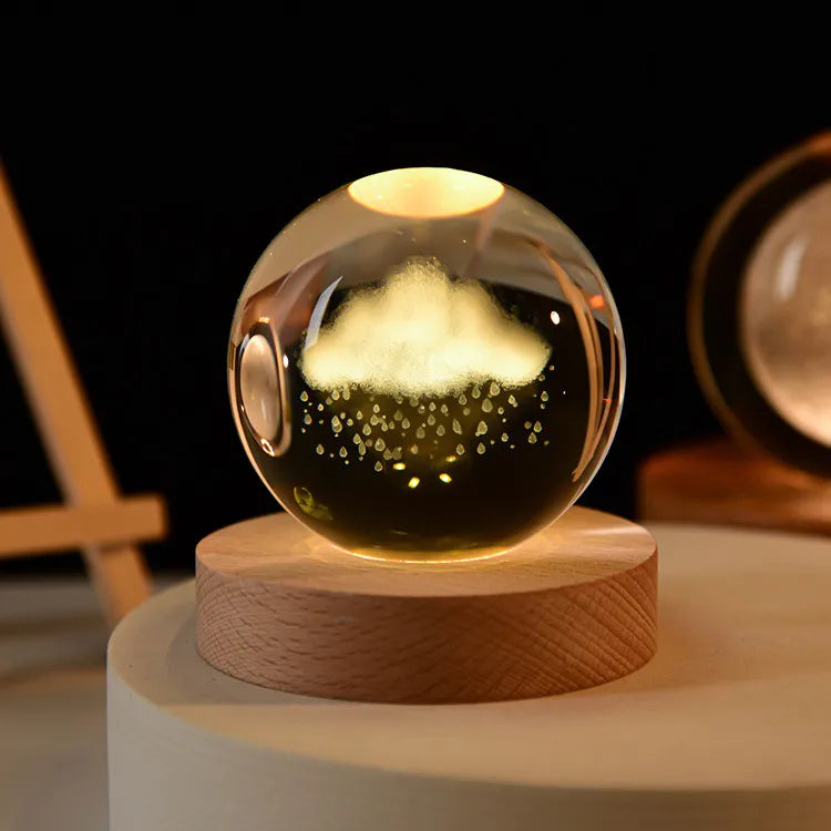 Esfera de cristal 3D grabada con diseño de Lluvia, sobre base de madera con luz LED – LuxeOrb3D