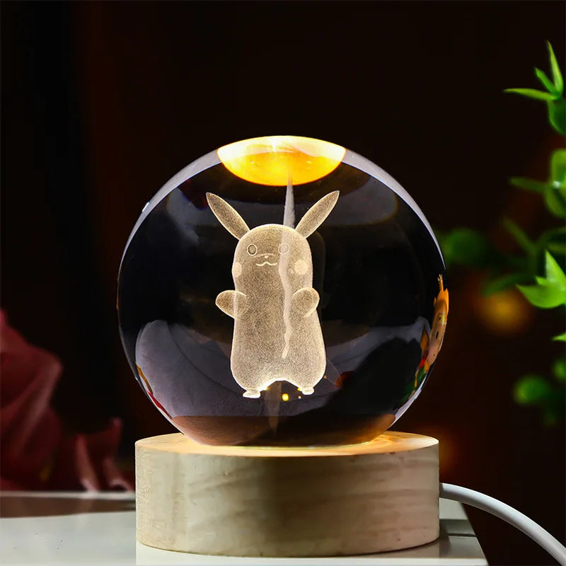 Esfera de cristal 3D grabada con diseño de Ardilla eléctrica, sobre base de madera con luz LED – LuxeOrb3D